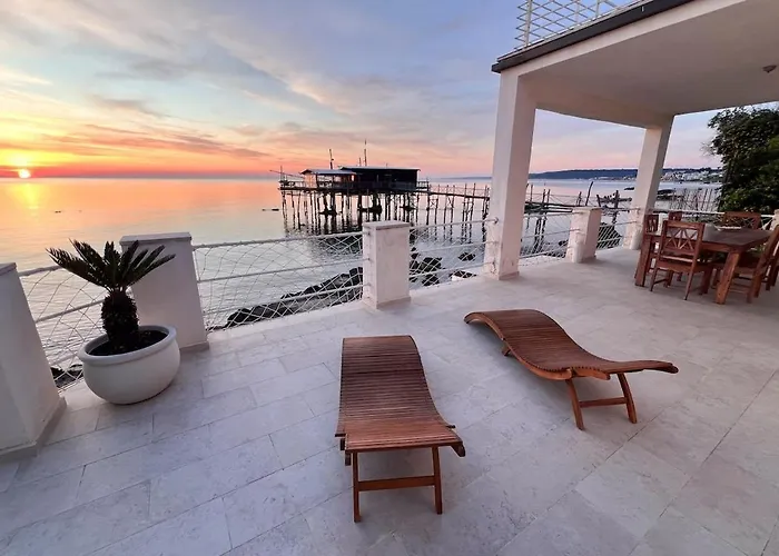 アパート Flora S